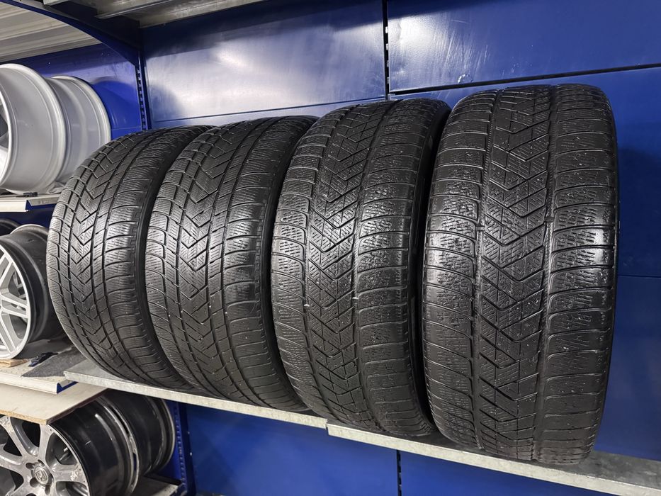 Pirelli Scorpion Winter різноширокі 275/45r20 305/40 r20 зима