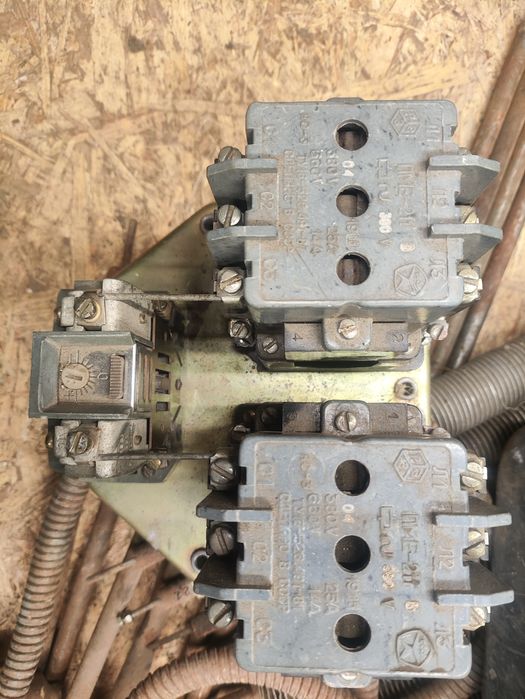 Контактори ПМА 211-214 реверс 25 ампер з тепловим пульт управління