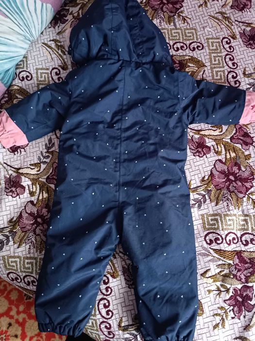 Продам дитячі комбінезони