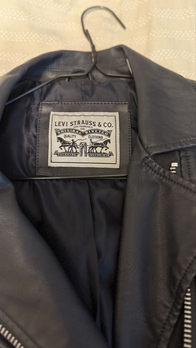 Куртка- косуха Levis