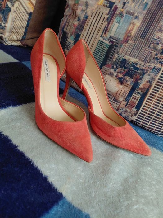 Туфлі на підборах