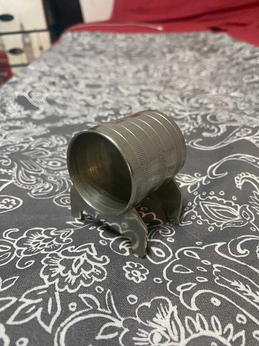 Objeto em estanho A.M. Vieira 95% Puro Estanho