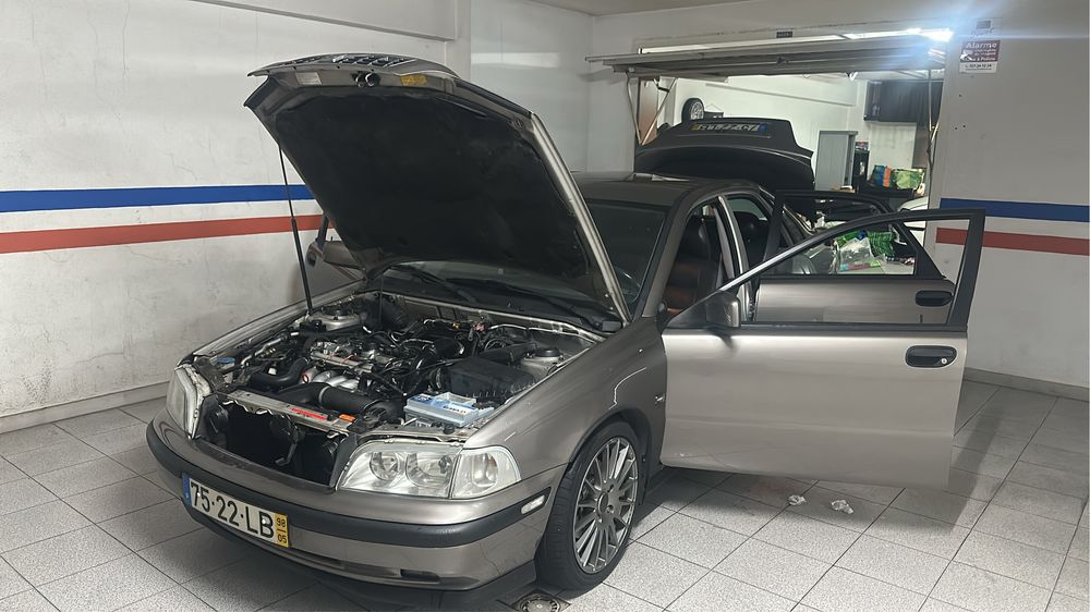Volvo s40 t4 Sport luxe 200cv nacional — photo 2