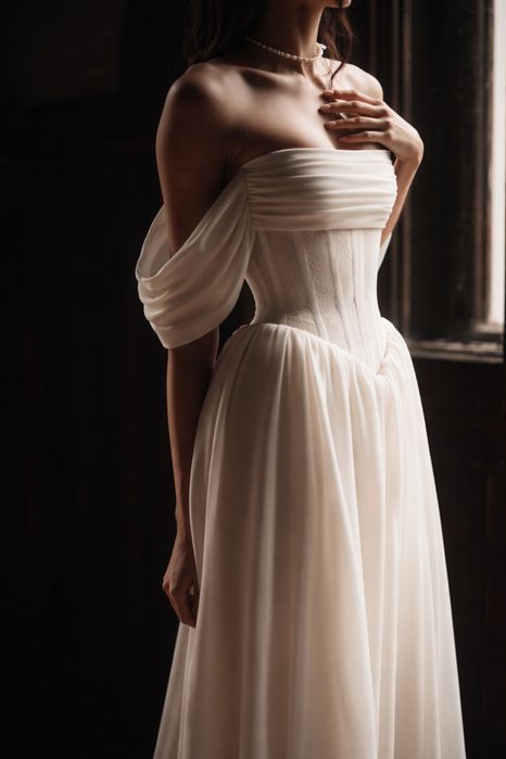 Весільна сукня MILKY FLOWER