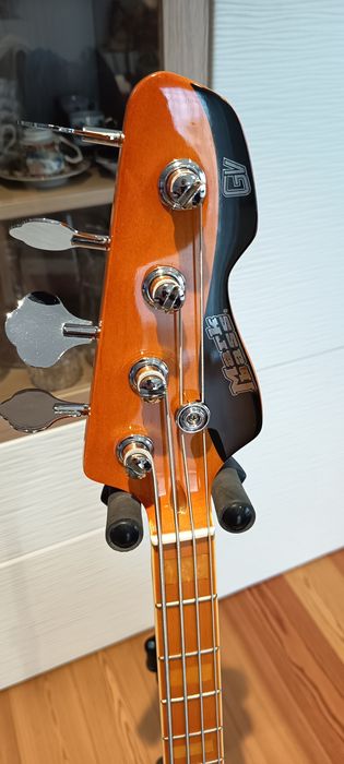 Baixo Markbass Gloxy 4