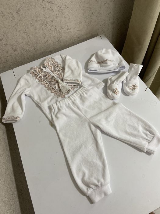 Хрестильний костюм вишиванка