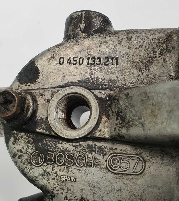 Podstawa filtra paliwa Schaeff SKL 831 Perkins 504-2T Prima