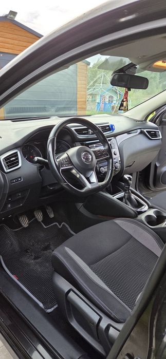 Nissan Qashqai 1.2 DIG-T | 2017 | model 2018 | 18" | 2 komplety kół