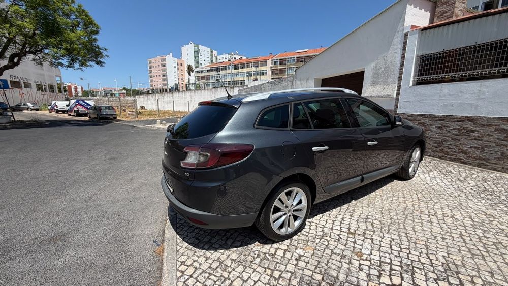 Renault Mégane — fotografia 4