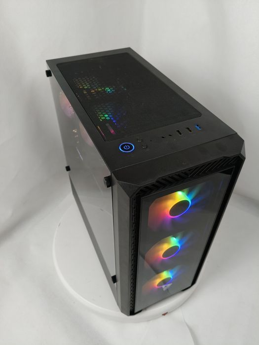 Komputer Gamingowy Ryzen 7 7800X3D,RTX 5070,64 GB,SSD,Win 11