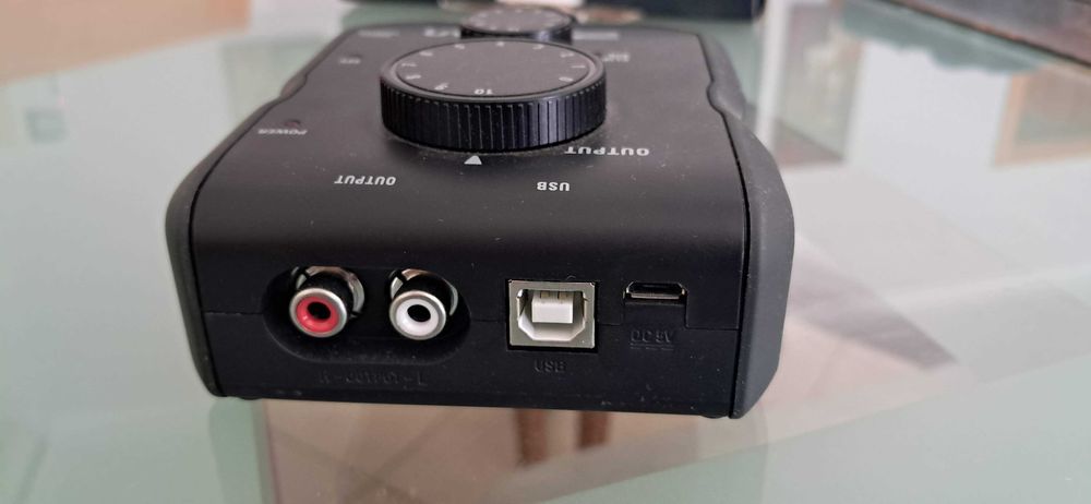 Interface de áudio portátil Zoom U-22 usb
