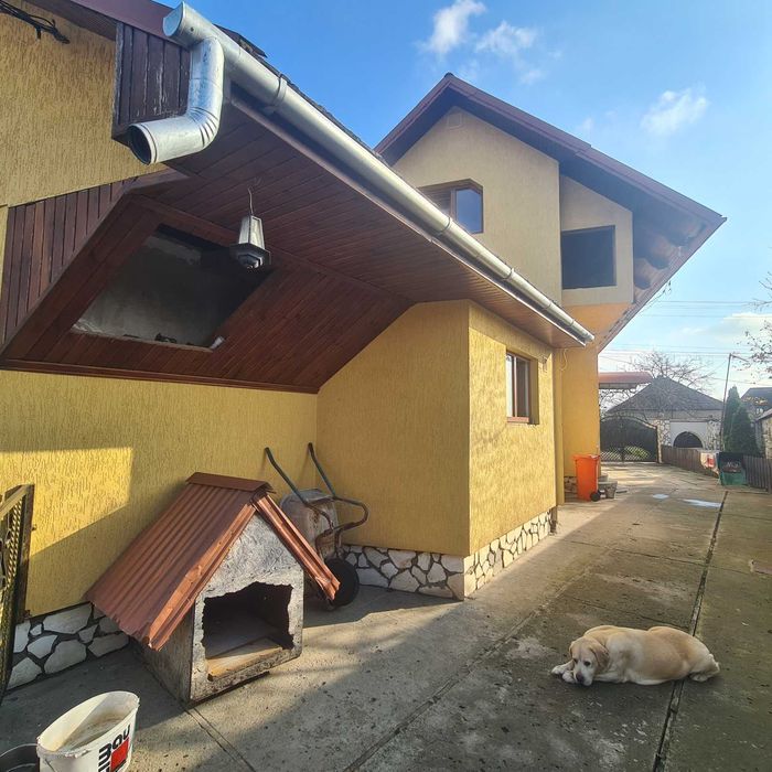 Продається чудовий сімейний будинок в м.Берегово