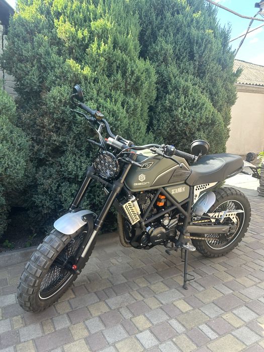 Geon scrambler 300 1600км пробігу стан нового