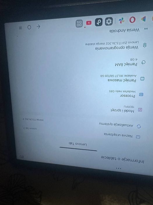 Sprzedam tablet Lenovo Tab z etui – stan bardzo dobry, wszystko działa!