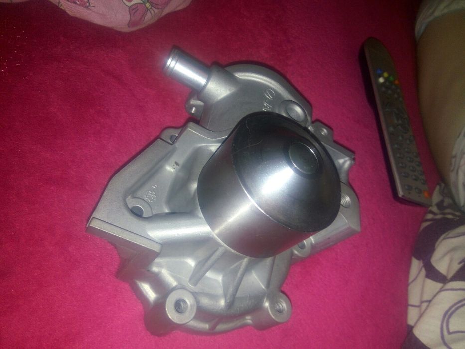 Помпа субару форестер оригинал