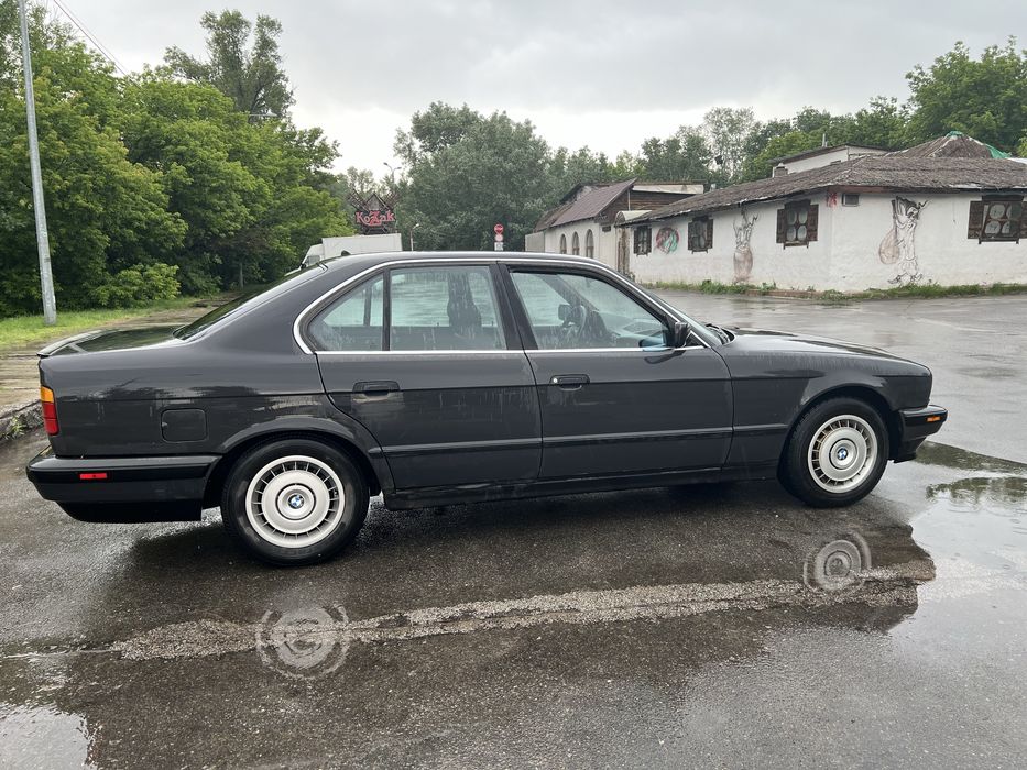 BMW E34 M50B25 1992