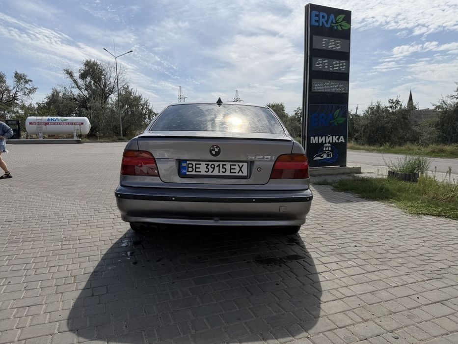 продам бмв е 39 2.8