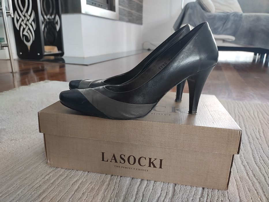 Eleganckie buty skórzane do pracy 38 na wygodnym obcasie