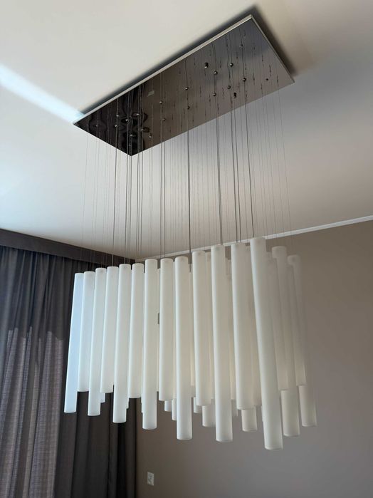 Piękna, sufitowa lampa AZZARDO