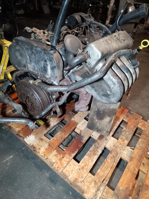 Silnik 2.4 diesel AJA AAB  t4 oryginał przebieg 258tys stan bardzo dob