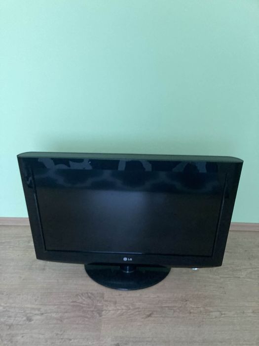 Telewizor LG.