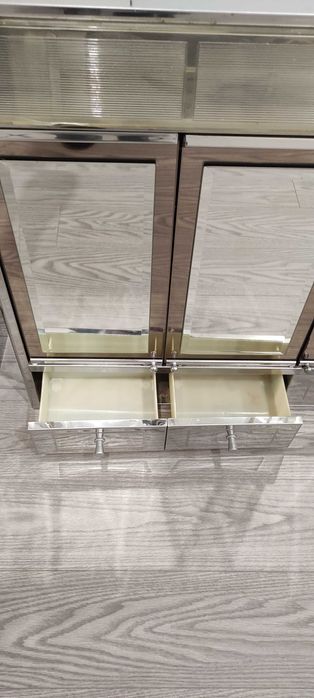 Armário Casa de Banho com espelho e Iluminação