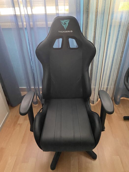 Cockpit Simracing Completo: Volante G29 + Pedais + Suporte