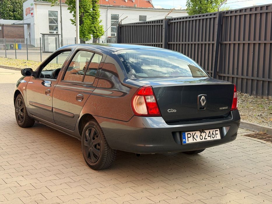 Renault Thalia 2008 photo 2