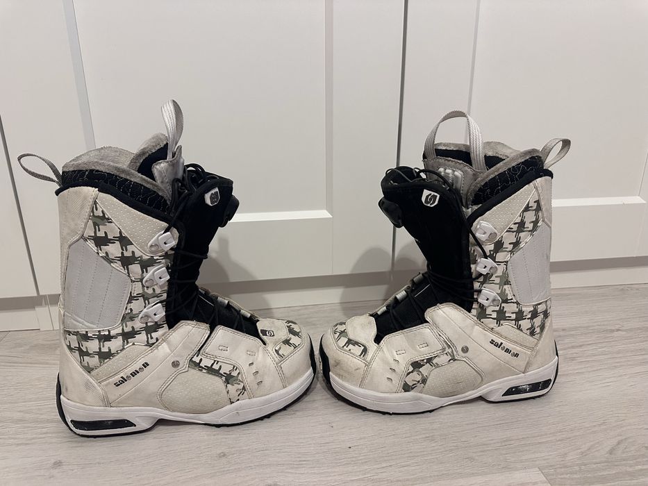 Buty snowboardowe salomon