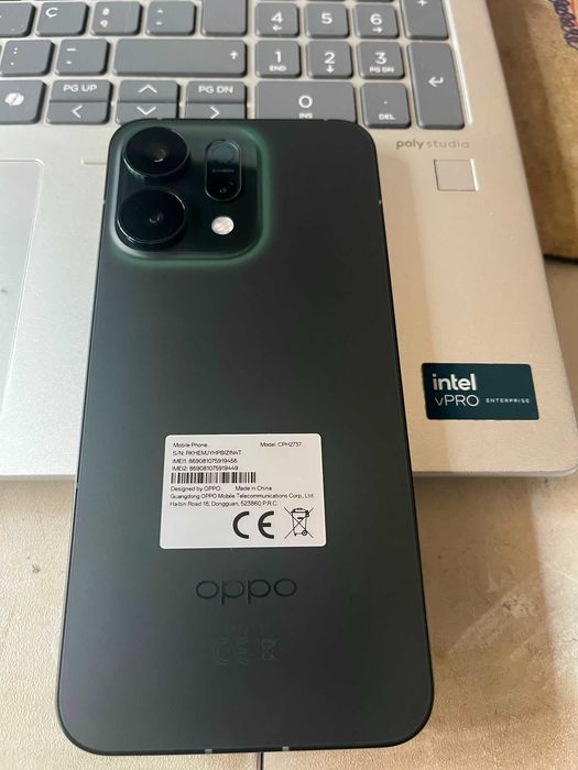 Telemóvel OPPO Reno14 5G com 512Gb Novo (06/07/2026)
