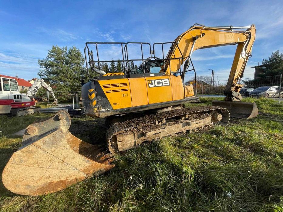 Екскаватор JCB JS220LC