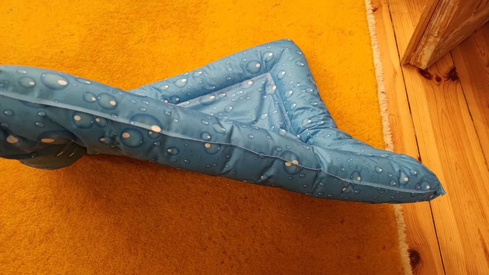 Kowloon legowisko / mata chłodząca 76x65cm MEDIUM