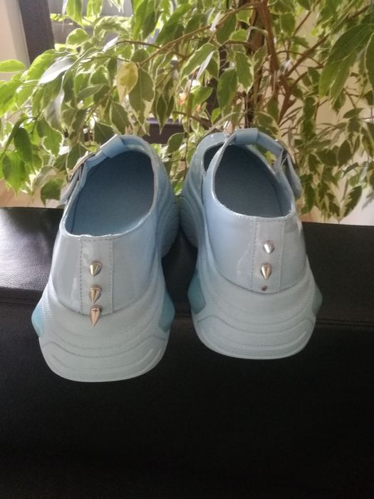Buty r. 38 NOWE Z METKĄ