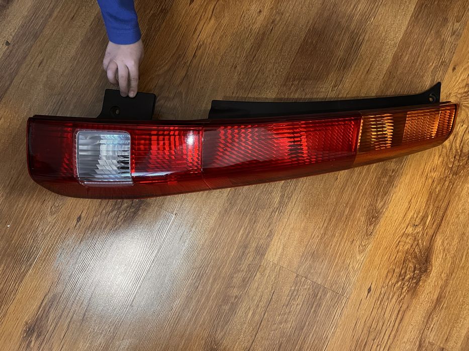 Lampa do CR-V 2 Prawa