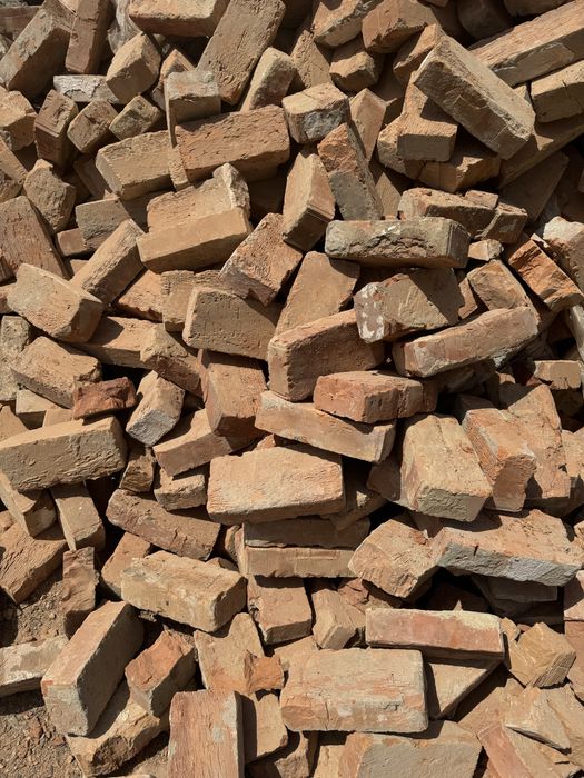 Плиты перекрытия.Заборные Плиты.Аэродромные плиты . Кирпич