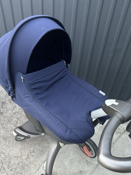 Коляска Stokke v4 2в1