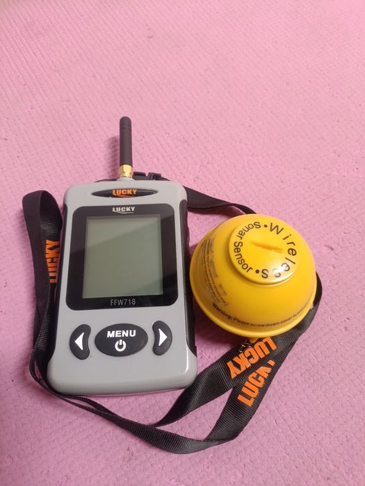 Эхолот с беспроводным датчиком