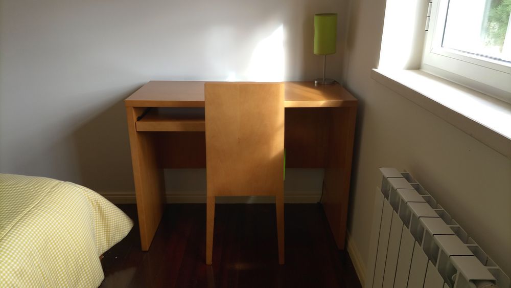 Mobília de quarto completo.