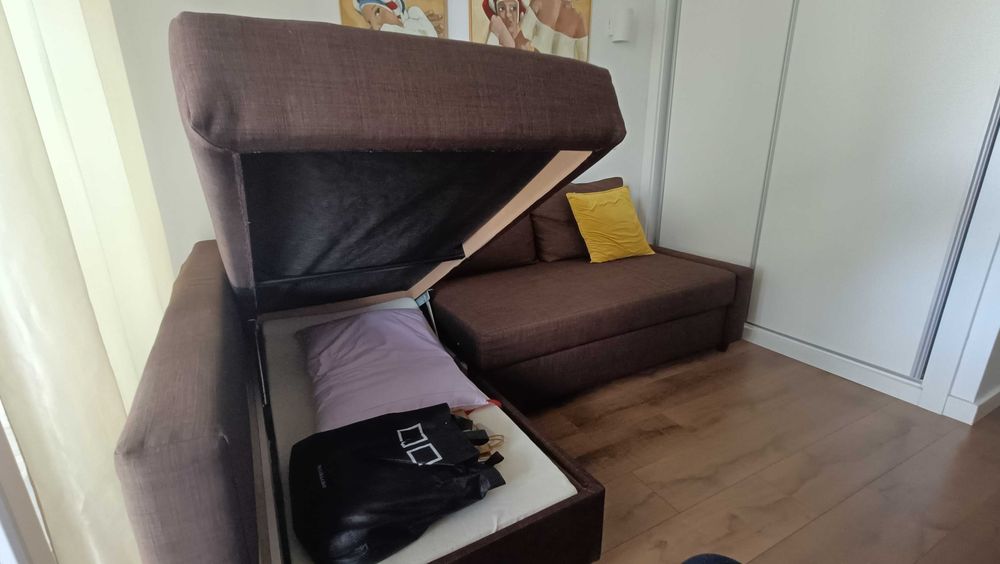 Sofá com chaise longue Ikea