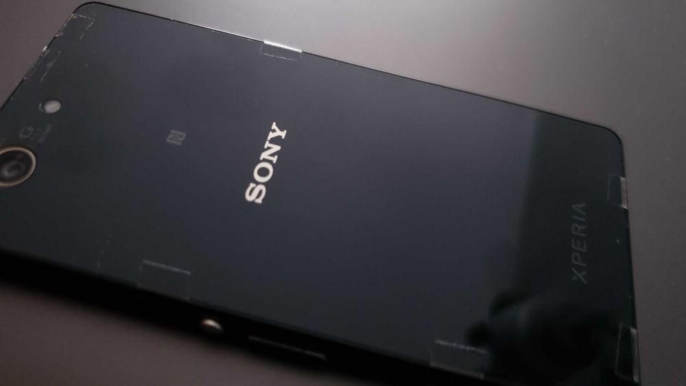 sony Xperia z3 compact sprawny, czytaj  tekst
