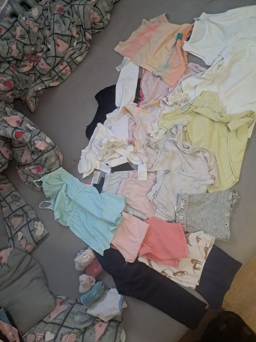 Ubrania dla dziewczynki