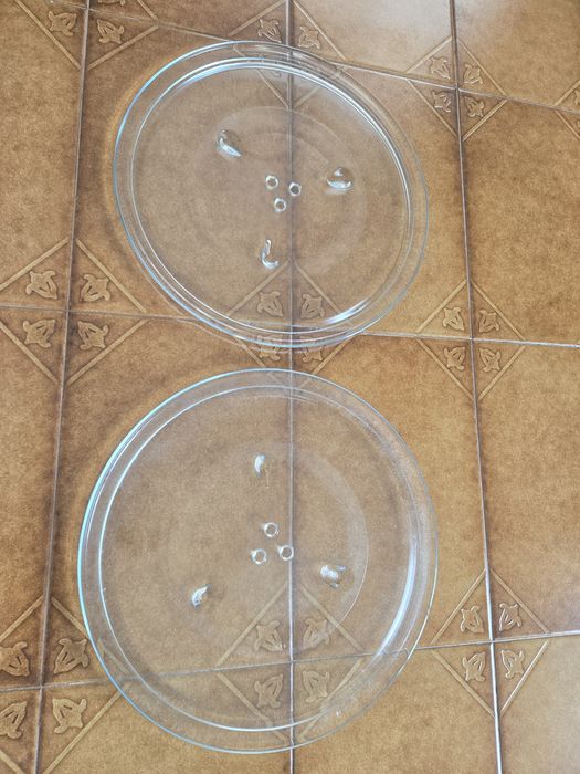 Pratos de vidro para micro-ondas (2 unidades)