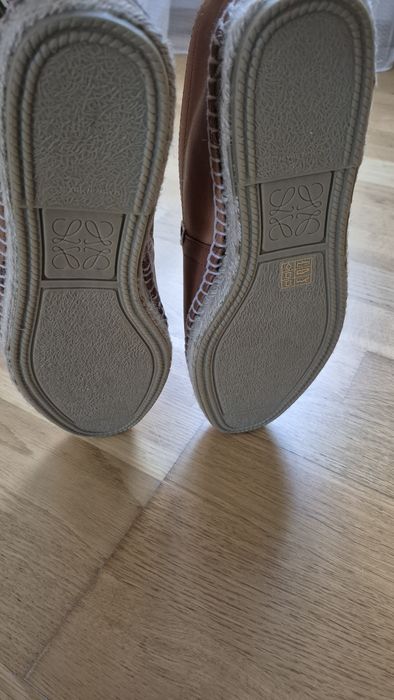 Loewe чоловічі еспадрілії.