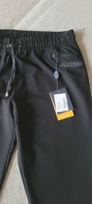 Damskie spodnie dresowe