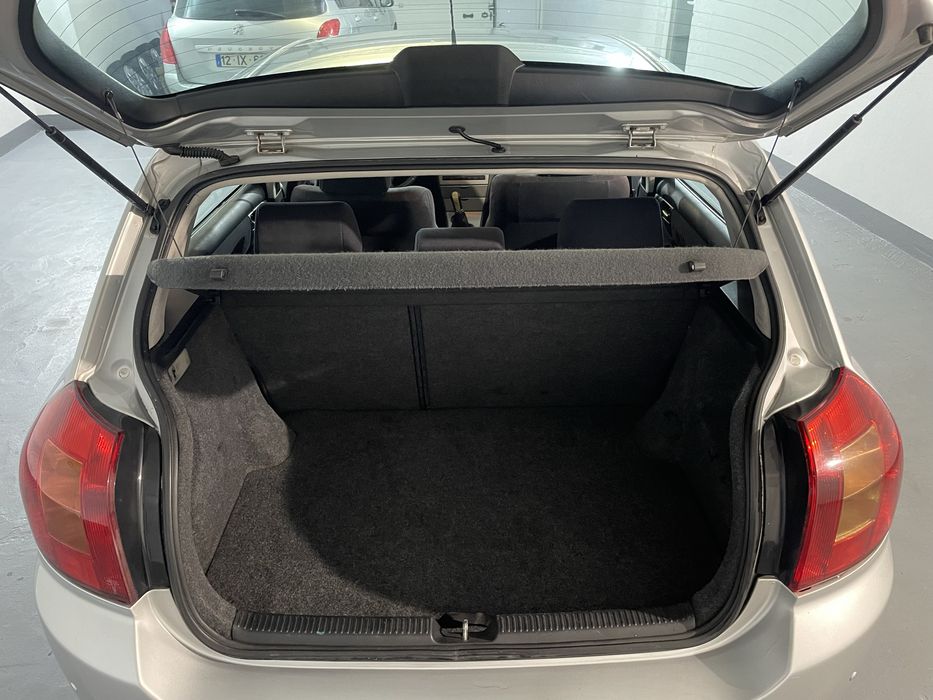Toyota Corolla/ 2.0 D4D