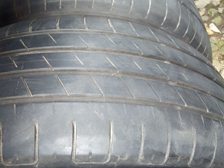Cena za 4 Opony letnie 215/55r17 GOODYEAR 6mm