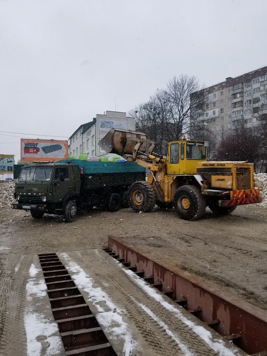 Экскаватор оренда навантажувач екскаватор єкскаватор екскавато камаз