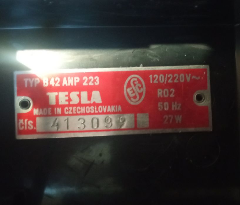 Magnetofon szpulowy Tesla B42