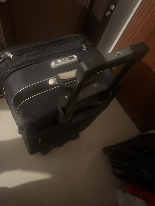 Mala de viagem grande azul