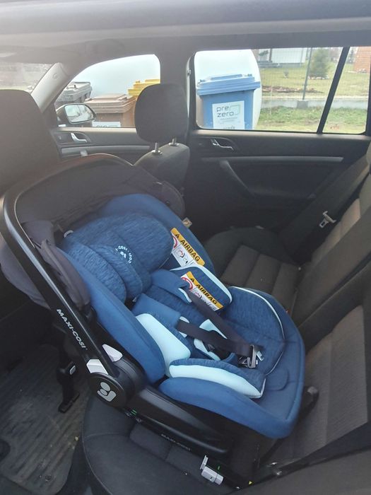 Fotelik maxsi cosi z baza isofix